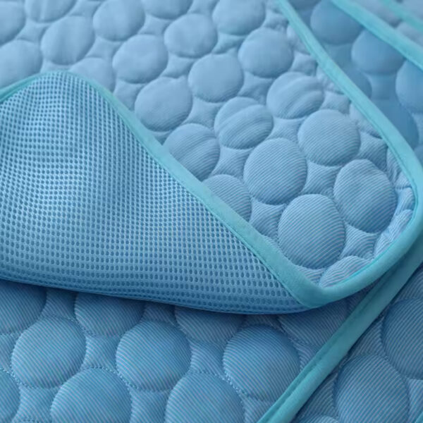 Summer Cooling Dog Mat – Ice Blanket & Sofa Bed Pad - Image 2
